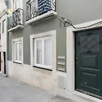 Garden Oasis With Patio Апартаменти *
