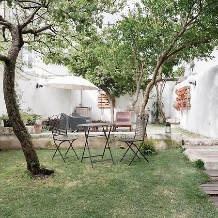 شقة Garden Oasis With Patio *