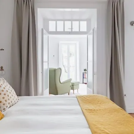 Garden Oasis With Patio