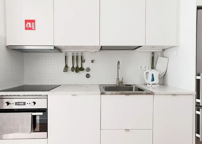 Garden Oasis With Patio Διαμέρισμα *