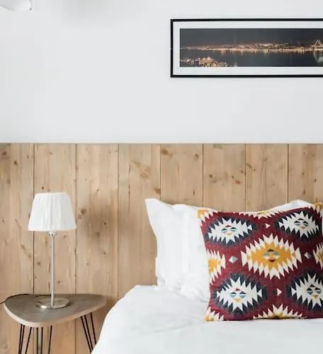 Garden Oasis With Patio