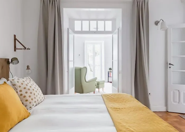 Garden Oasis With Patio