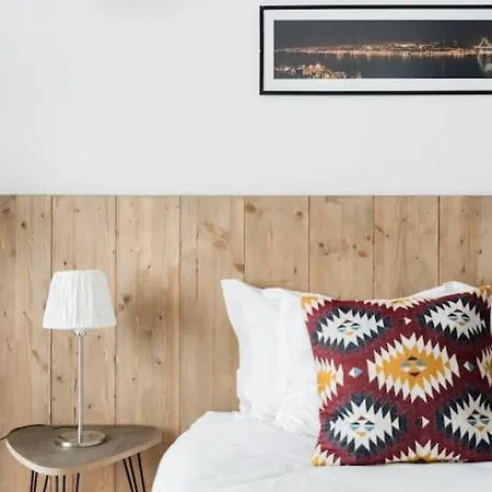 Garden Oasis With Patio