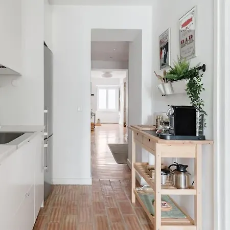 Apartamento Garden Oasis With Patio *